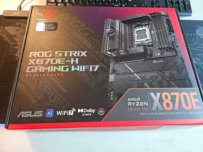 Asus Rog Strıx X870E H Gamıng Wıfı7 Soket Am5 Amd X870E Ddr5 8000MTS(OC) Wi Fi 7 Atx